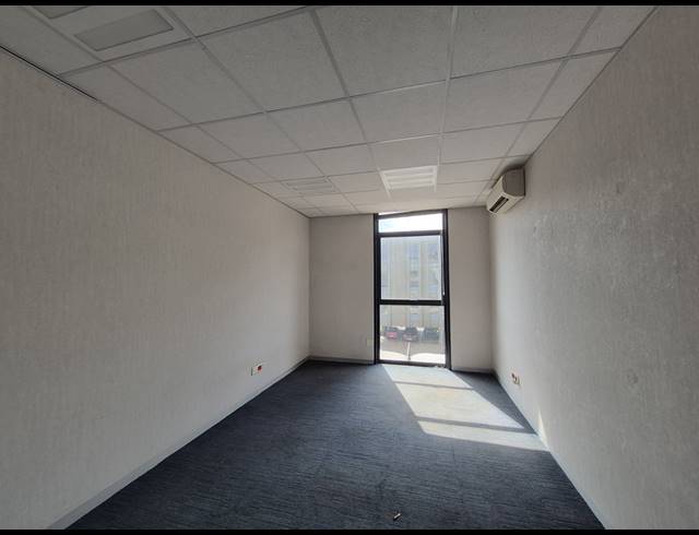 487M² OFFICE TO LET IN ROSEBANK